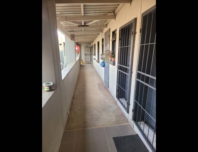 2 BEDROOM APARTMENT FOR SALE IN FLEURHOF